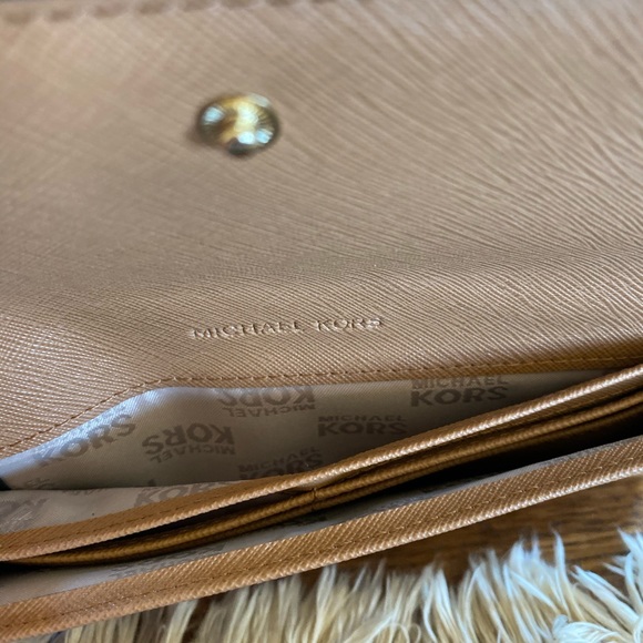 NWT Michael Kors signature jet set slim wallet - Picture 7 of 7